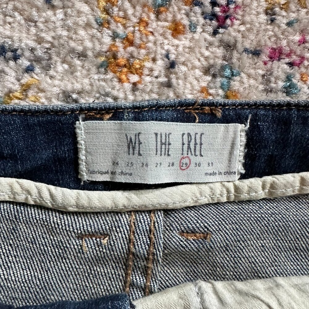 Free People Mini Skirt Dark Blue wash Size 29 - Picture 4 of 4